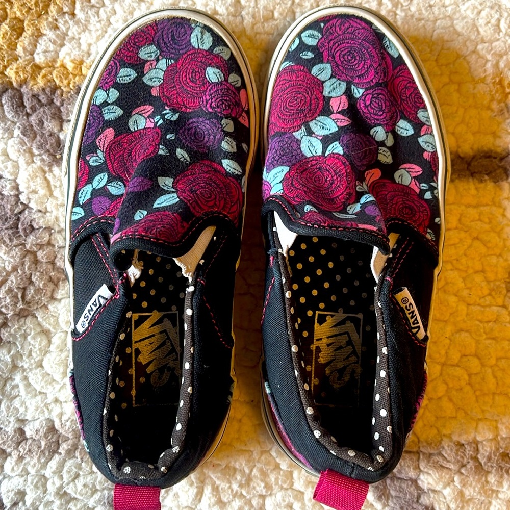 Girls floral Vans Asher slip on shoes size 12